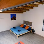 U Passiaturi Big House